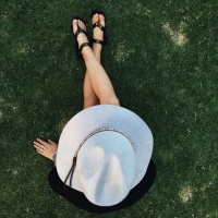 Горещият модел сандали този сезон, според Instagram